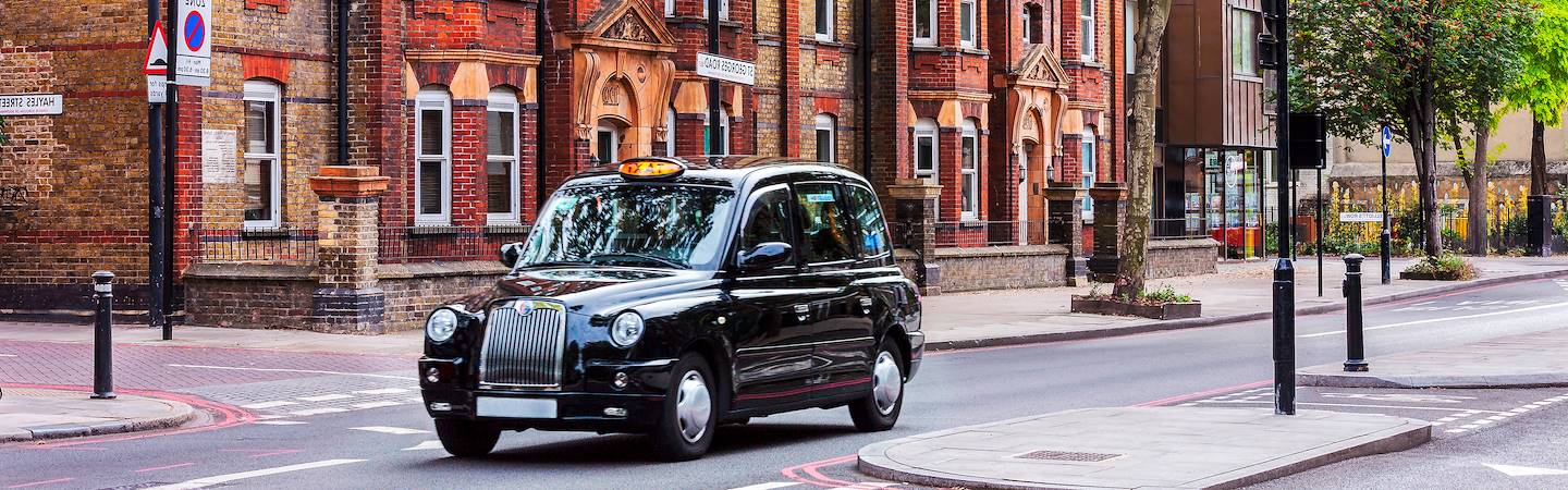 Taxi dans les rues de Londres - Angleterre