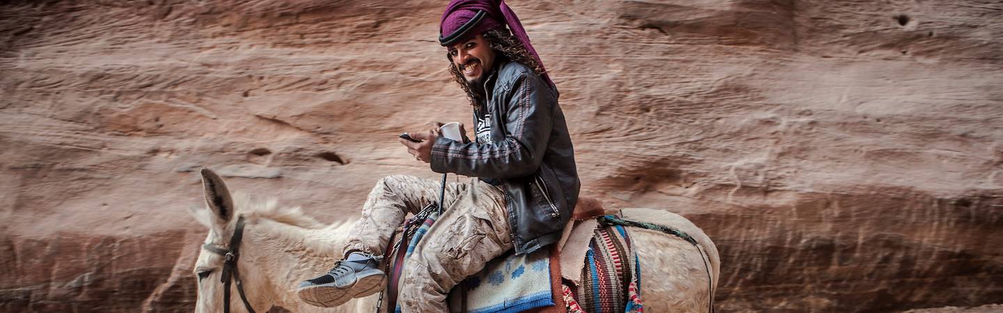 Rencontre avec des bédouins sur la route de Petra - Petra - Jordanie 
