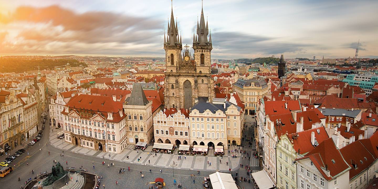 Vue de la place du marché dans la vieille ville - Prague - République Tchèque