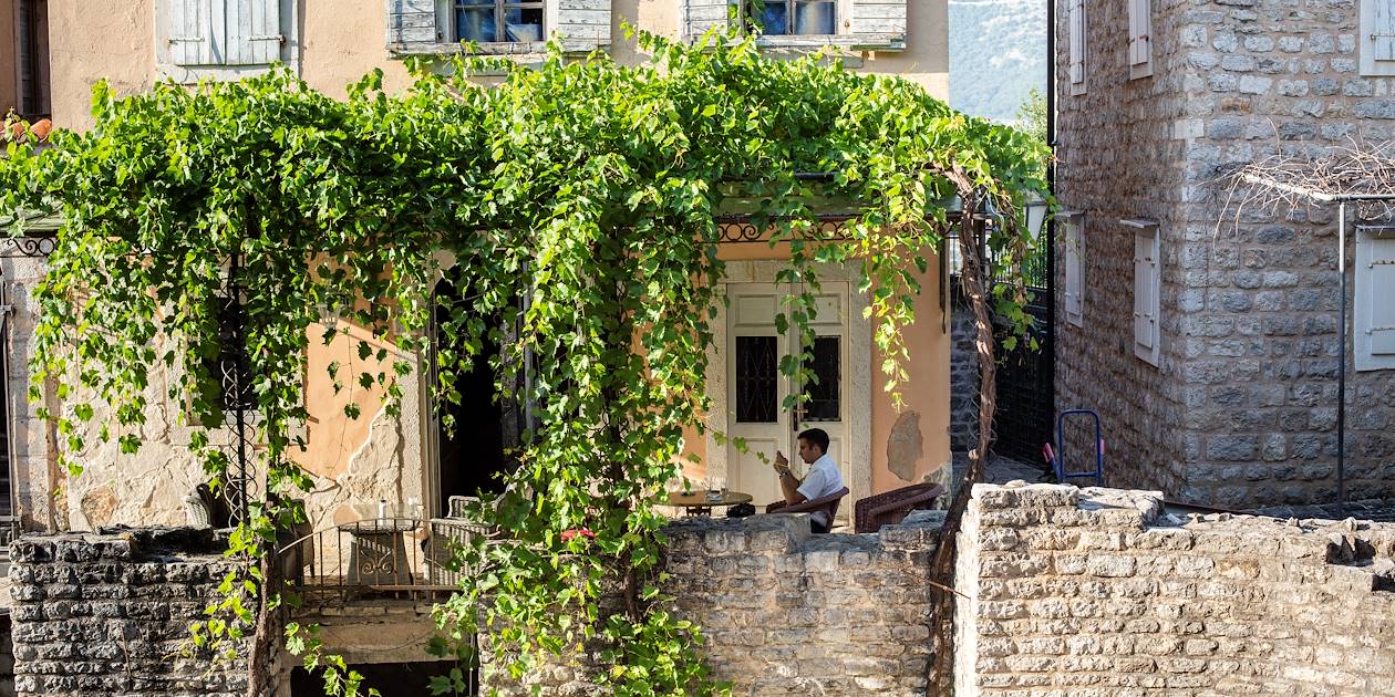 Terrasse d'un café - Budva - Monténégro