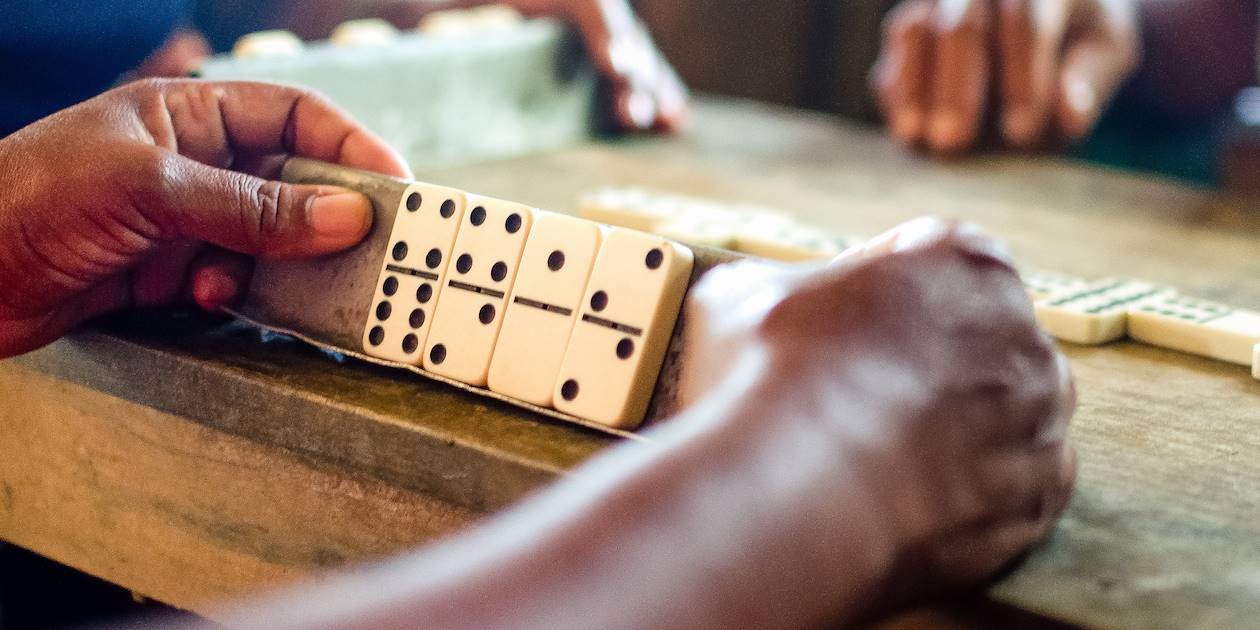 Femmes jouant aux dominos cubains - Cuba