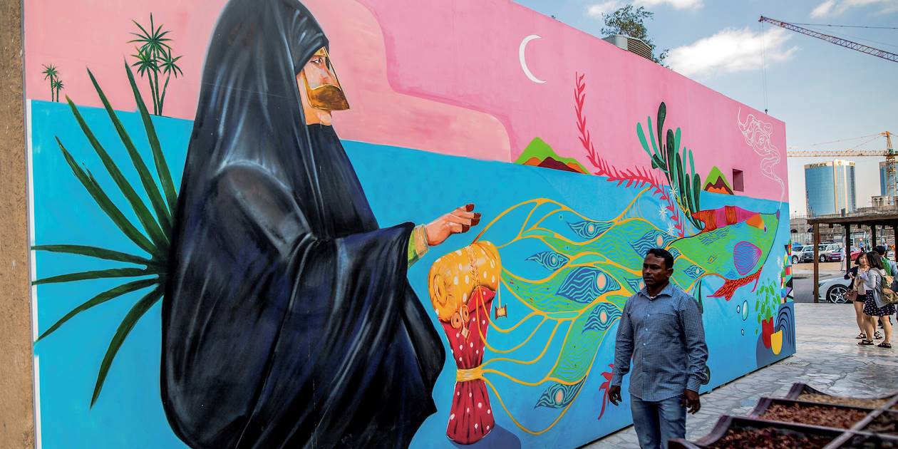 Peinture murale dans une rue de Dubaï - Dubaï - Emirats Arabes Unis