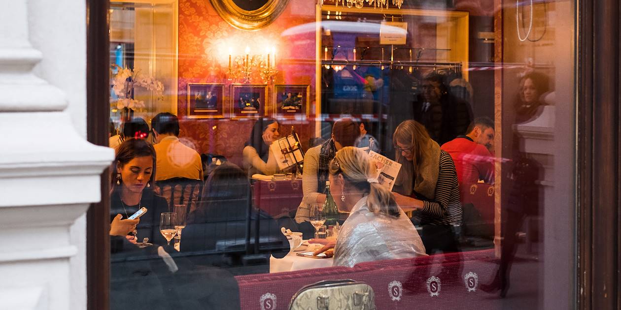  Goûter au Café Sacher - Vienne - Autriche