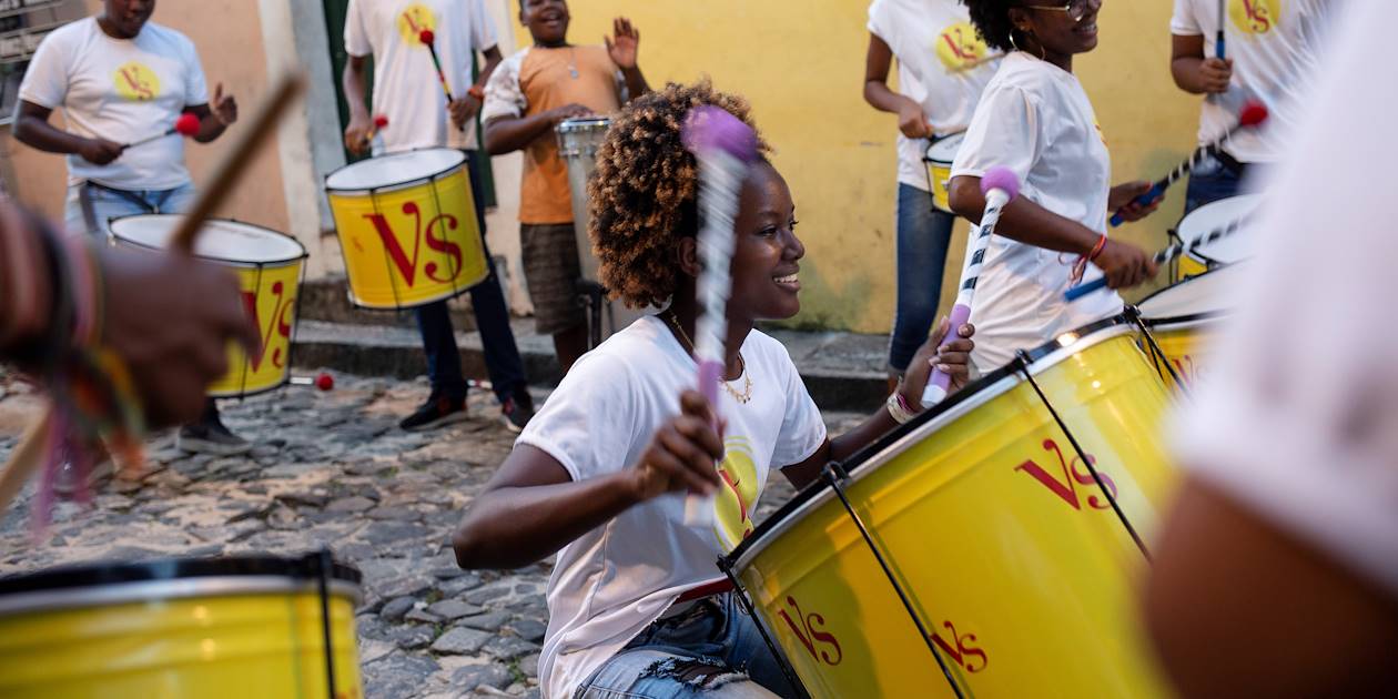 Concert de percussions dans une rue de Rio de Janeiro - Brésil