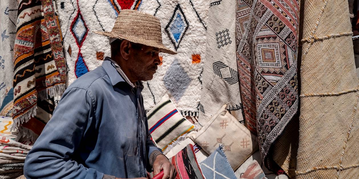 Tapis berbères sur le souk - Marrakech - Maroc