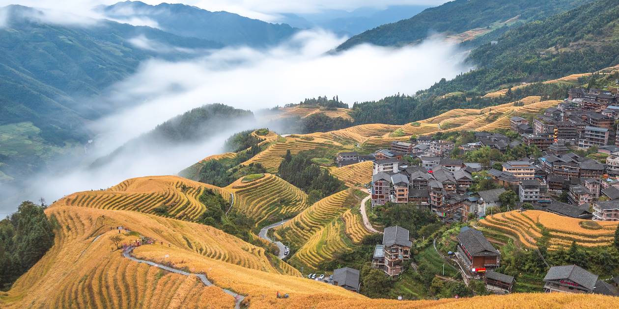 Village dans les rizières en terrasse de Longsheng - Chine