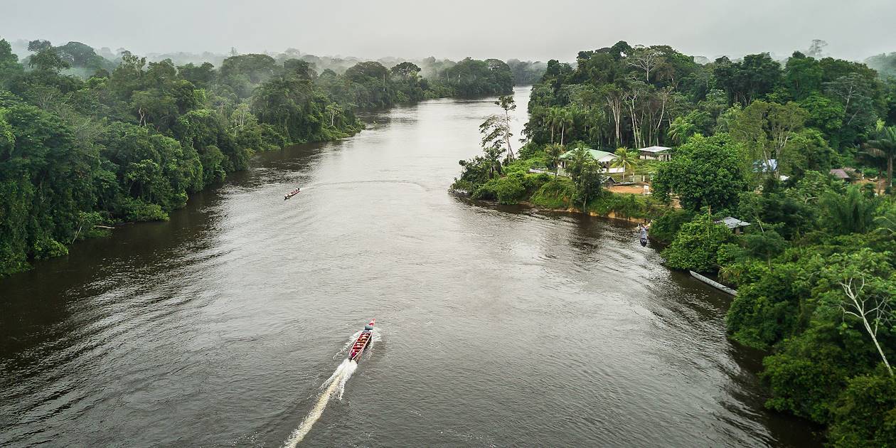 Descente du fleuve Maroni en pirogue - Guyane