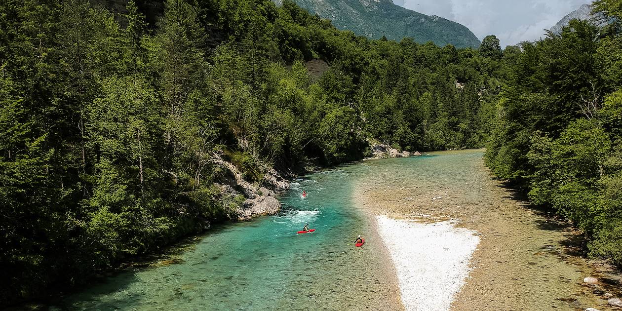 Kayak sur la rivière Soca - Slovénie