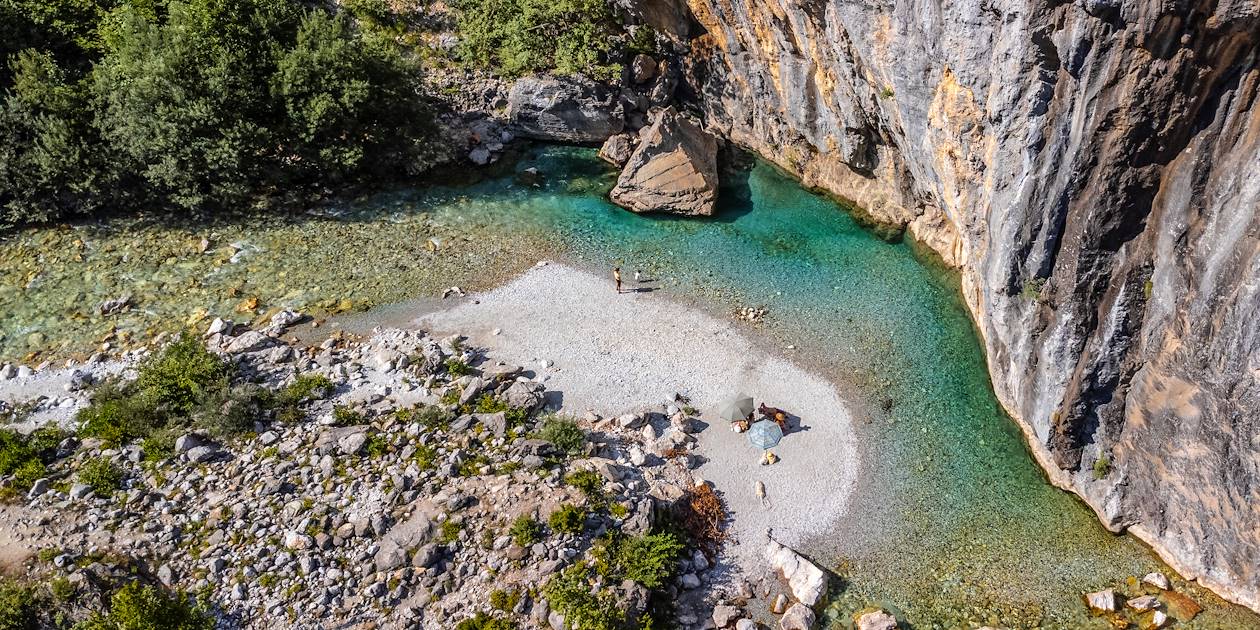 Vallée de Valbonë dans le parc national de Theth - Albanie