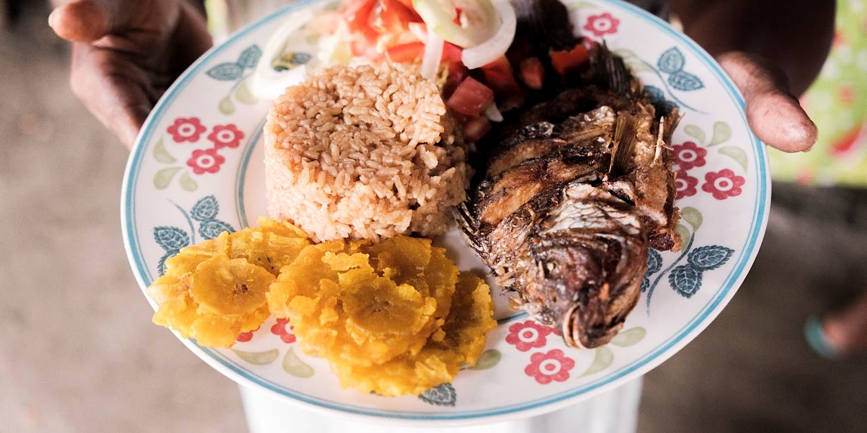 Plat à base de poisson et bananes plantains - Sao Tomé-et-Principe