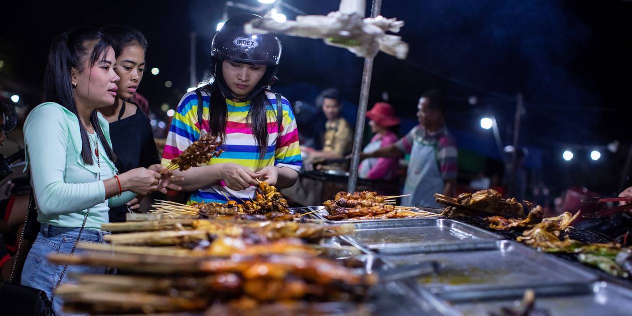 Street food sur la Route 60 - Siem Reap - Cambodge