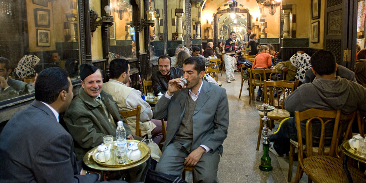 Café Fichaoui, lieu de rendez-vous des artistes et des intellectuels cairotes - Le Caire - Egypte