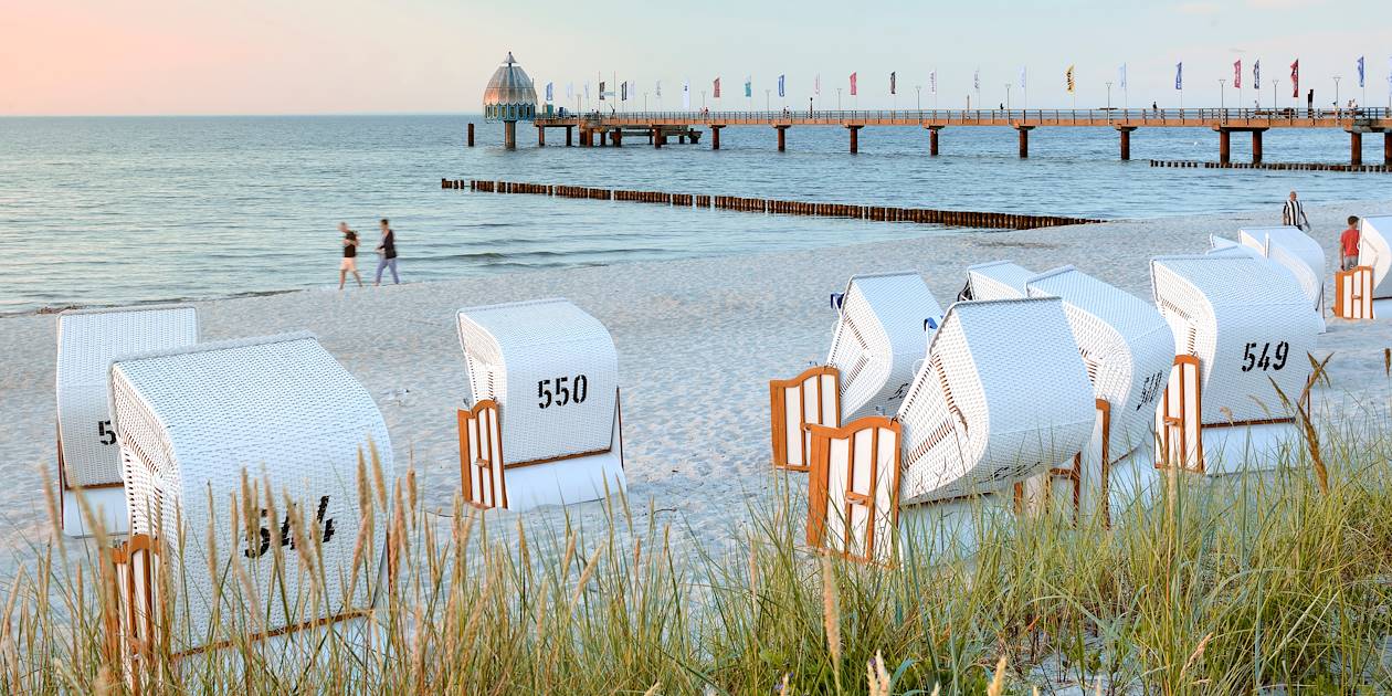 Coucher de soleil sur la plage de Zingst - Allemagne 