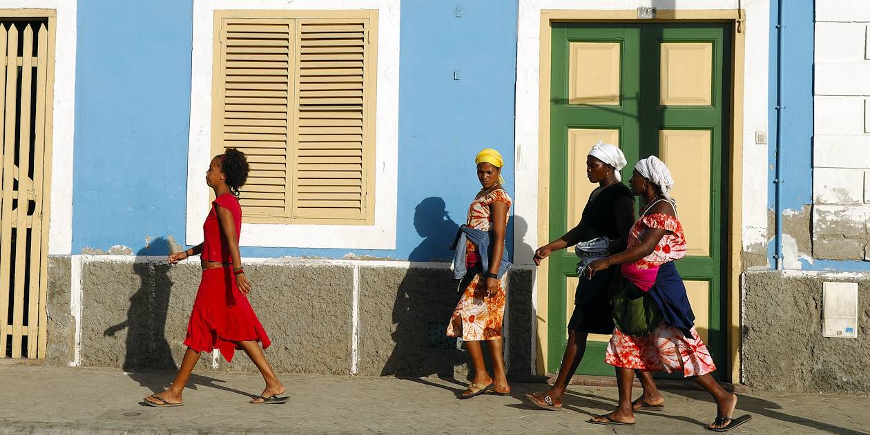 Dans les rues de Mindelo - Île de Sao Vicente - Cap Vert 