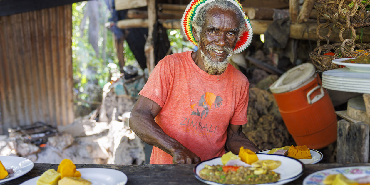 Cours de cuisine i-tal, régime alimentaire des Rastafaris - Little London - Negril - Jamaïque