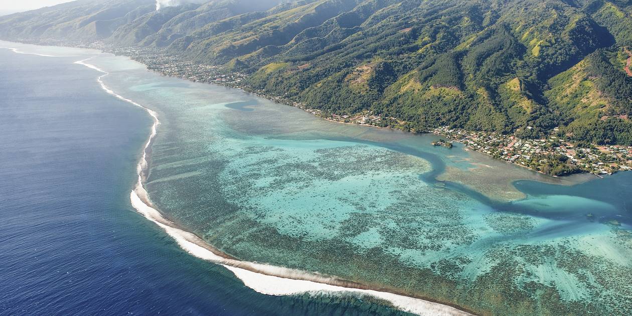 Vue aérienne de Papeete - Tahiti - Polynésie Française