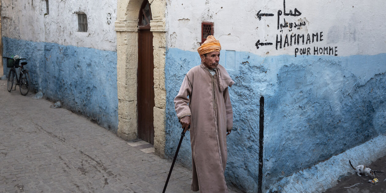 Dans les rues de la médina de Chefchaouen - Maroc