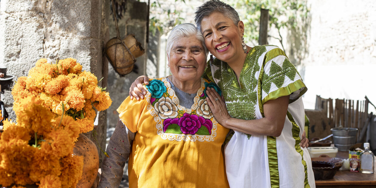Hacienda Santa Barbara : portrait de Malena Diaz, propriétaire de l'hacienda, et sa mère - Huamantla -Tlaxcala - Mexique