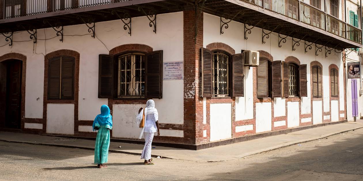 Scène de vie dans le centre historique de Saint Louis - Sénégal