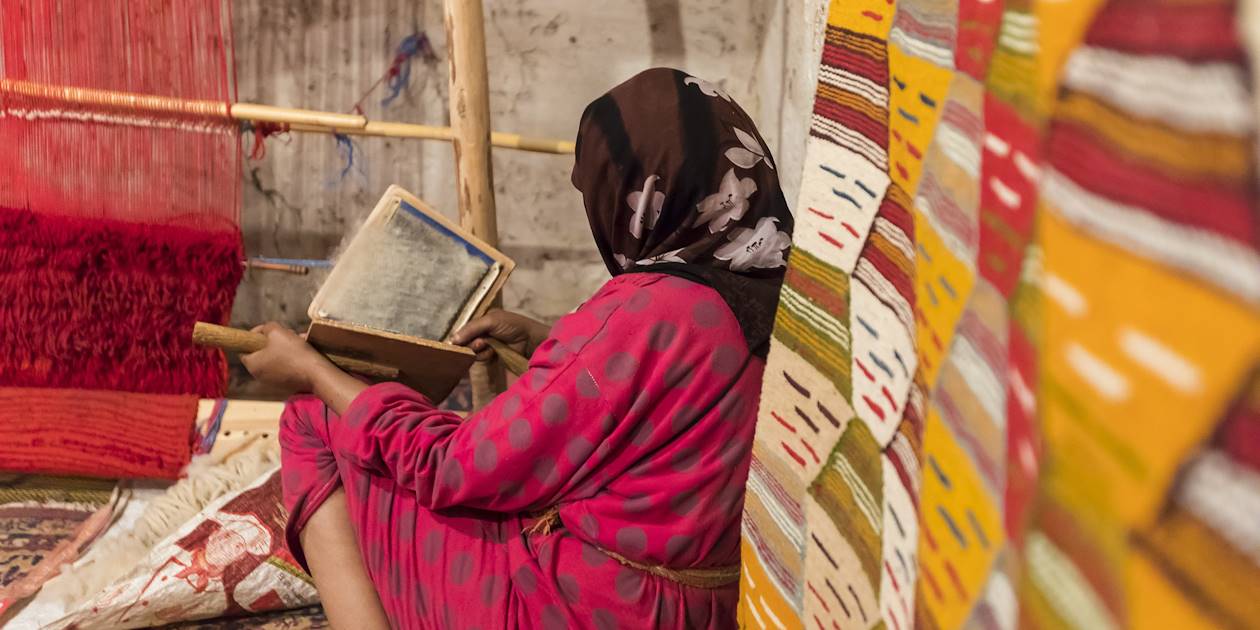 Artisanat : confection de tapis traditionnels - Maroc