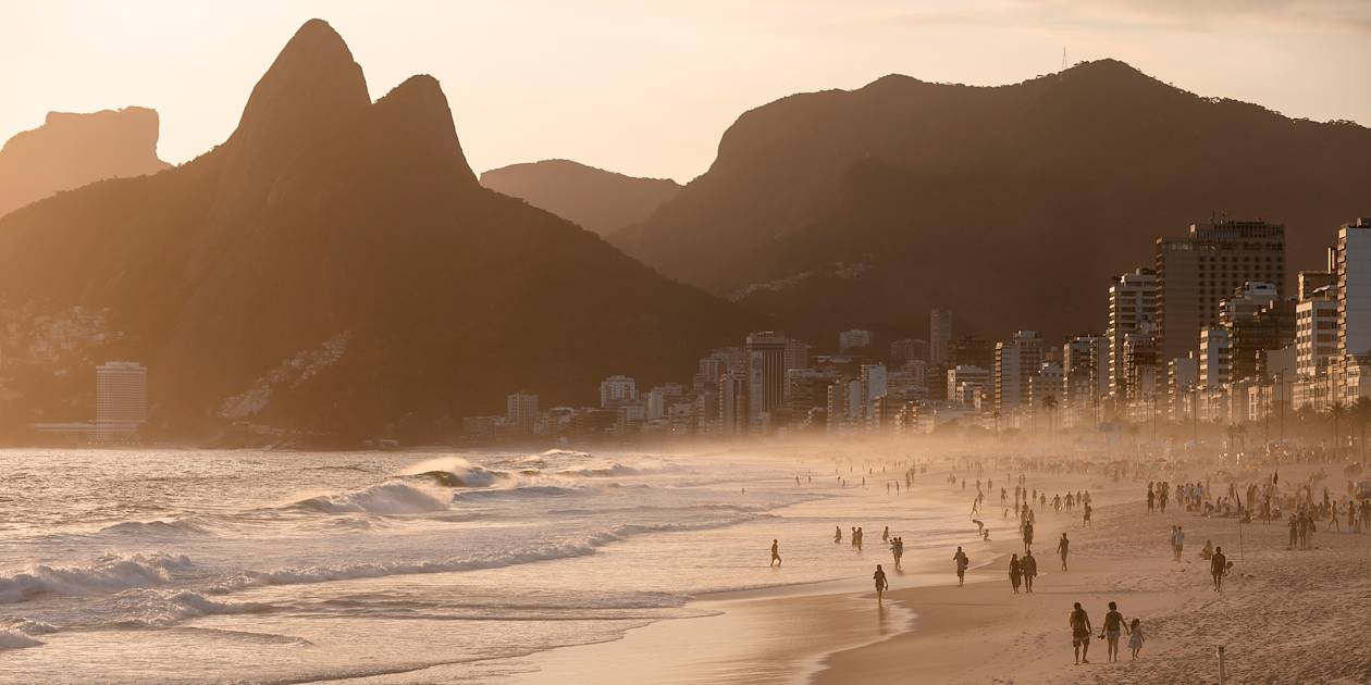 Coucher de soleil sur la plage Ipanema - Rio de Janeiro - Brésil
