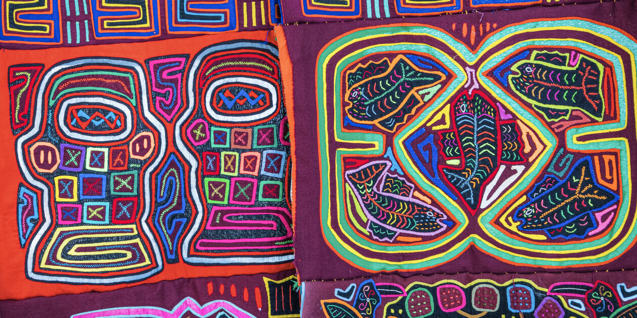 Mola, tissu traditionnel du peuple Kuna - Panama