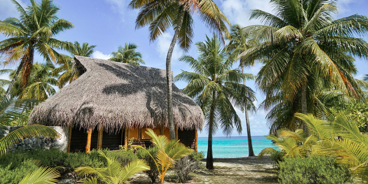 Faré sur la plage - Archipel de Tuamotu - Polynésie Française