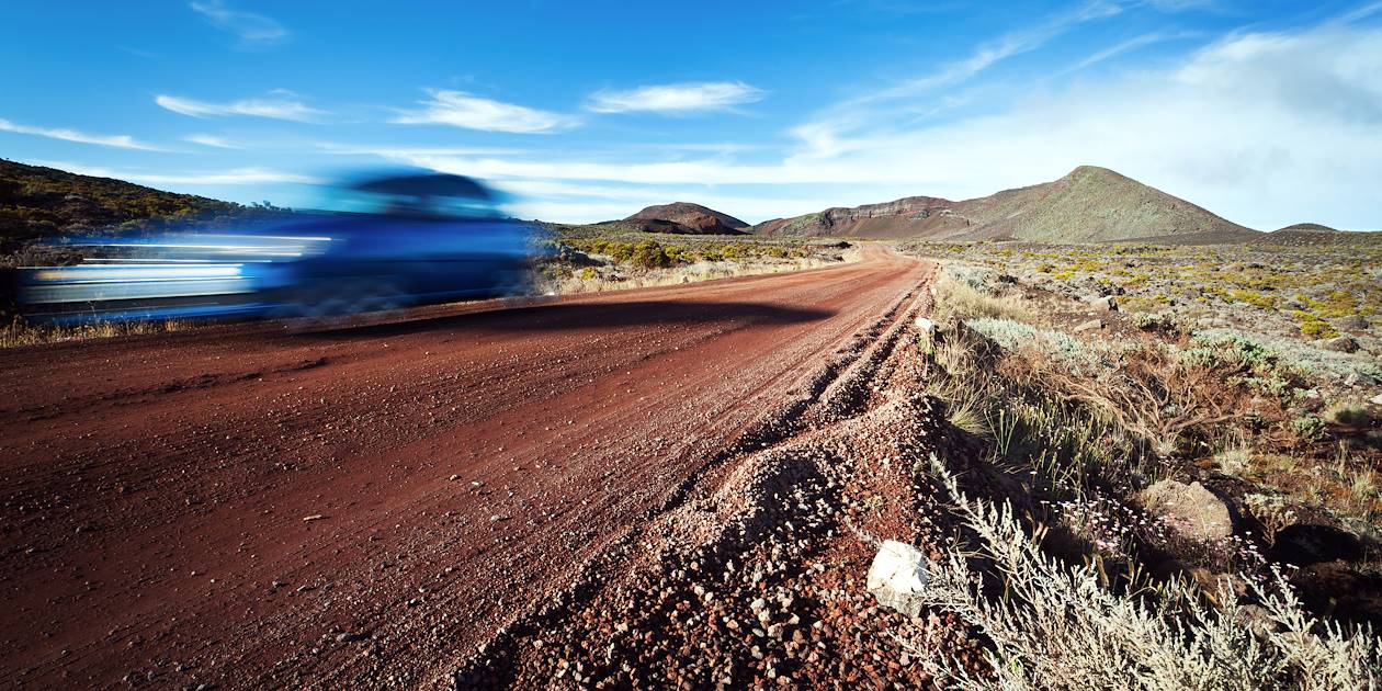 Sur le route du volcan - Île de la Réunion
