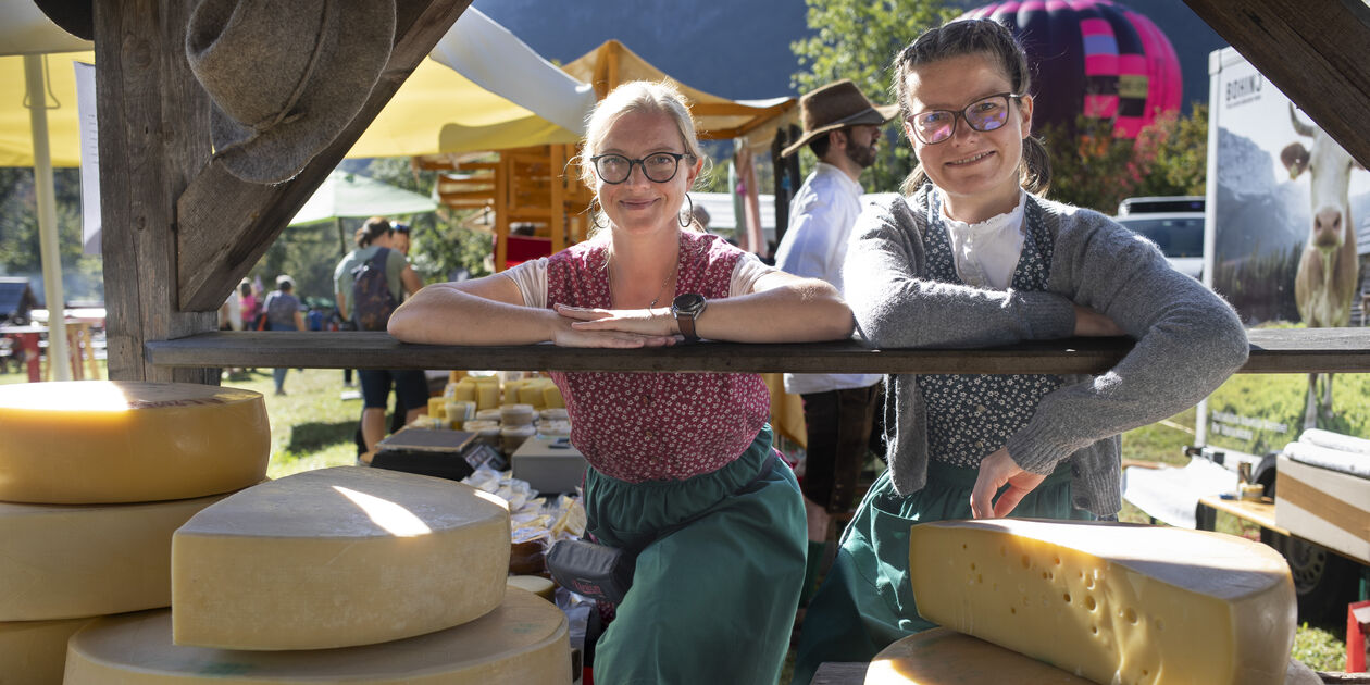 Fromages traditionnels au bal des vaches slovènes à Bohinj - Slovénie