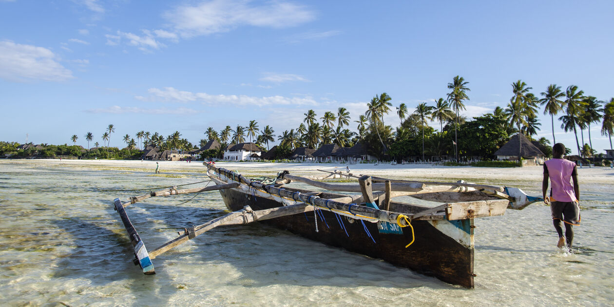 Bateau de pêche traditionnel - Jambiani - Zanzibar Cote Est - Tanzanie