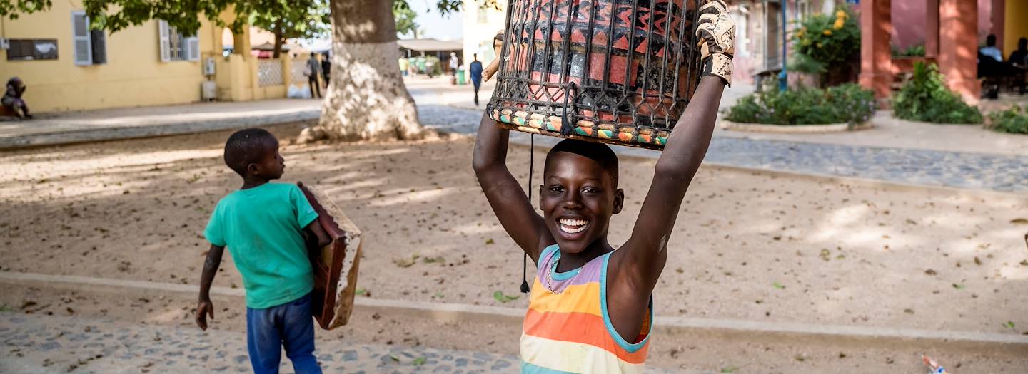 Cours de percussions - Île de Gorée - Sénégal