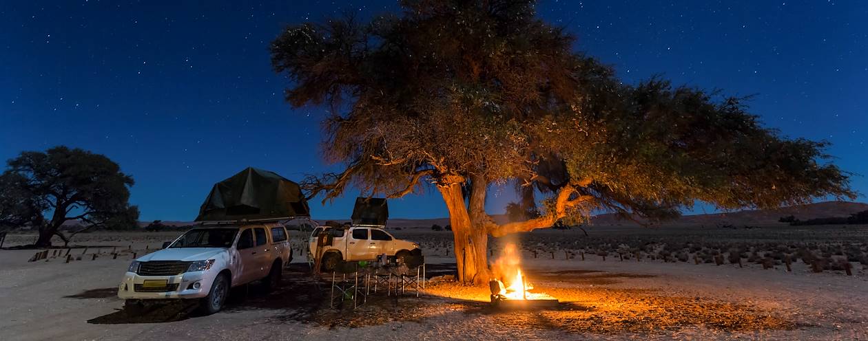Dormir sous un ciel étoilé dans un 4x4 Camper - Windhoek - Namibie