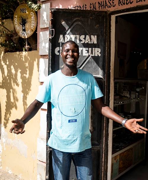 Découverte d'une bijouterie : portrait de l'artisan - Saint Louis - Sénégal