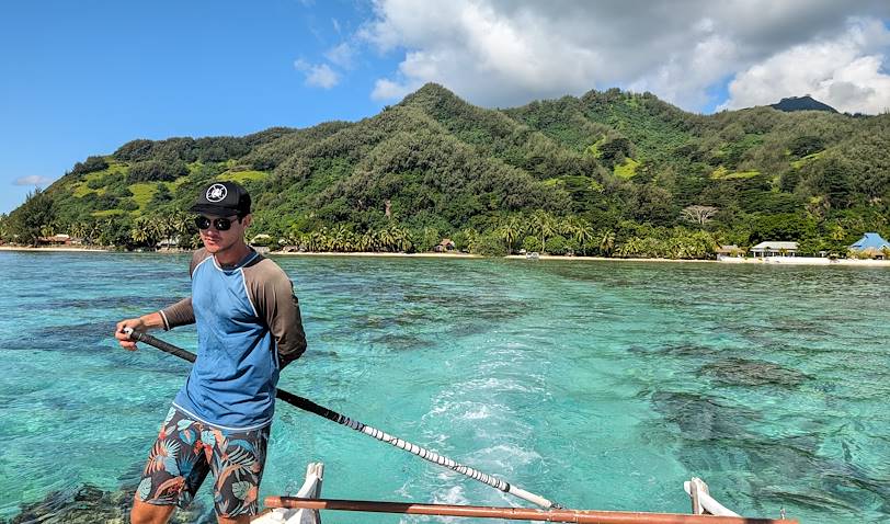 Découverte du lagon en pirogue traditionnelle - Moorea - Îles de la Société - Polynésie Française