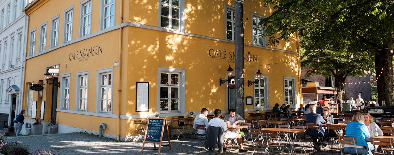 Terrasses et restaurants dans le quartier de Kvadraturen - Oslo - Norvège