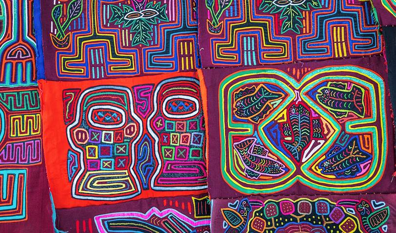 Mola, tissu traditionnel du peuple Kuna - Panama
