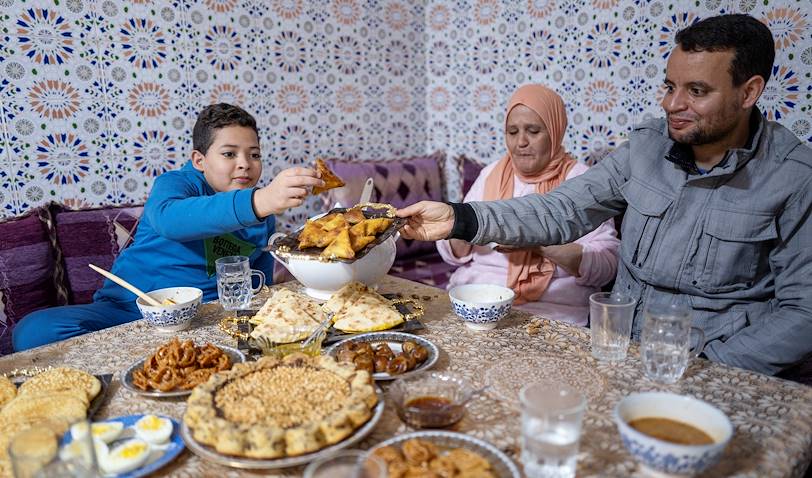 Marrakech au rythme du ramadan : rencontre et partage autour du ftour, dîner du soir pour rompre le jeûne - Maroc