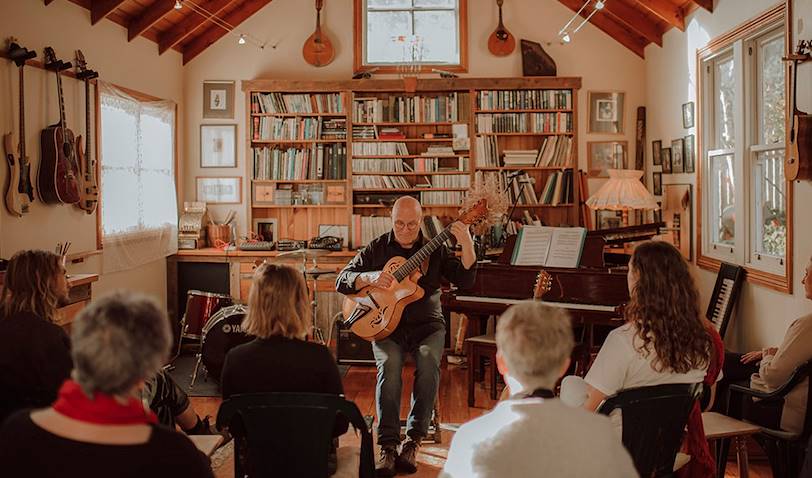 Découverte de la guitare de Tasmanie avec Cary Lewincamp - Hobart - Australie