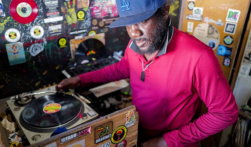 Rencontre avec un disquaire à Kingston : Rockers International Records - Jamaïque