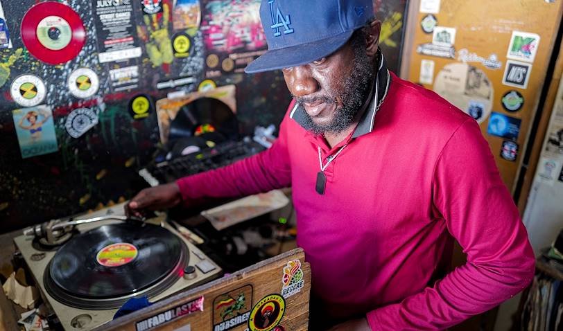 Rencontre avec un disquaire à Kingston : Rockers International Records - Jamaïque