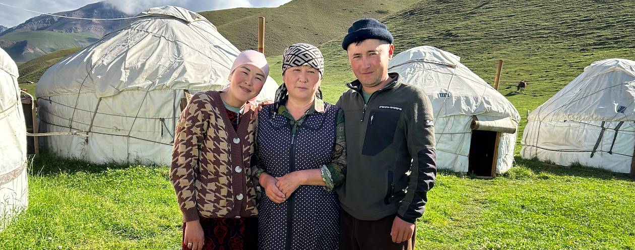 Immersion chez les nomades de la région de Naryn - Kirghizistan