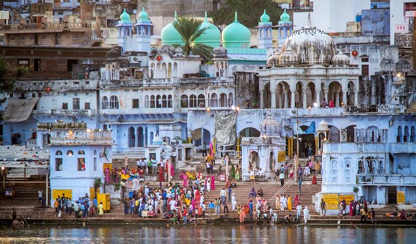 Rituel religieux à Gau Ghat - Pushkar - Rajasthan - Inde