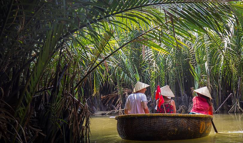Balade en barque de bambou à travers la mangrove - Hoi An - Vietnam