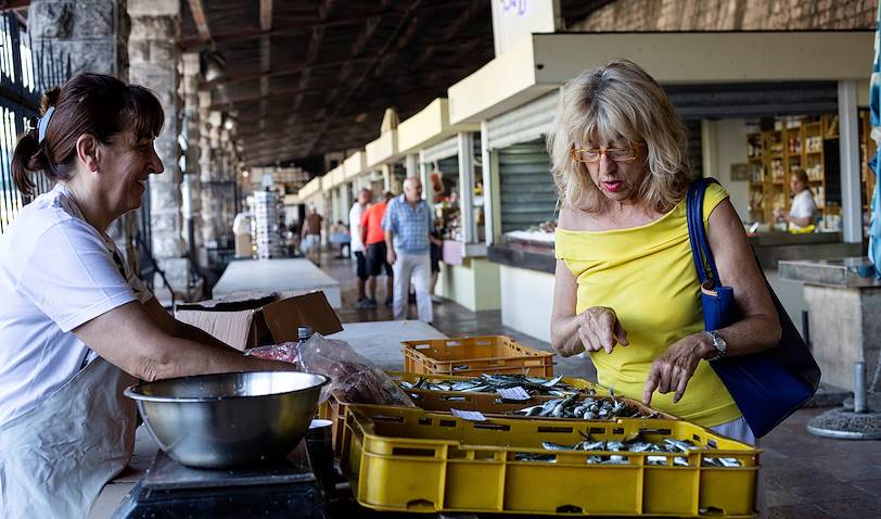 Produits de la mer sur le marché de Kotor - Monténégro