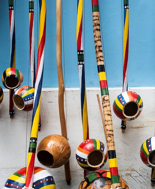 Instruments traditionnels : le berimbau - Salvador - Brésil