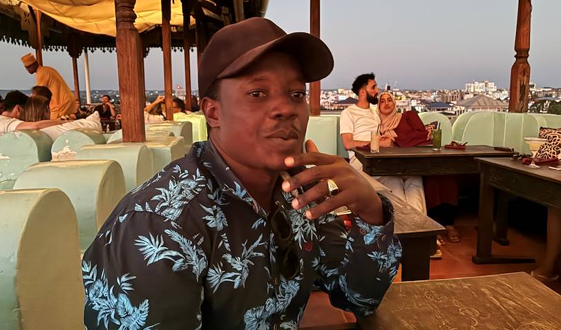Rencontre avec Suleiman, notre Welcome Host à Stone Town - Zanzibar - Tanzanie