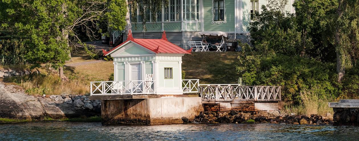 Maison traditionnelle sur l'archipel de Stockholm - Suède
