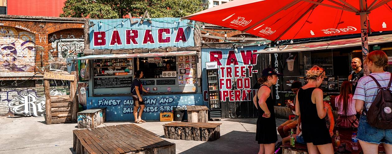 Food truck à Raw Gelände, ancienne gare réaffectée en lieu alternatif - Berlin - Allemagne