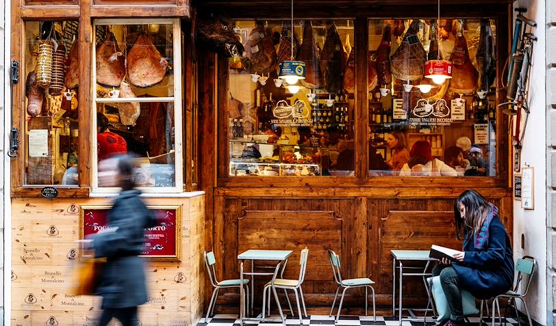 Épicerie fine à Bologne - Émilie-Romagne - Italie