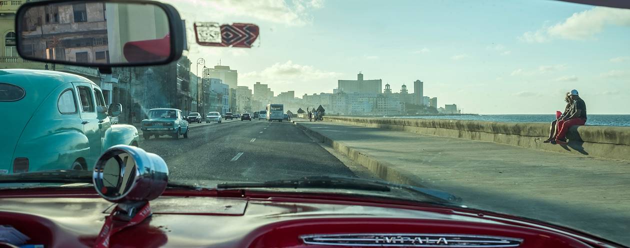 La Havane, en voiture américaine des années 50 - La Havane - Cuba